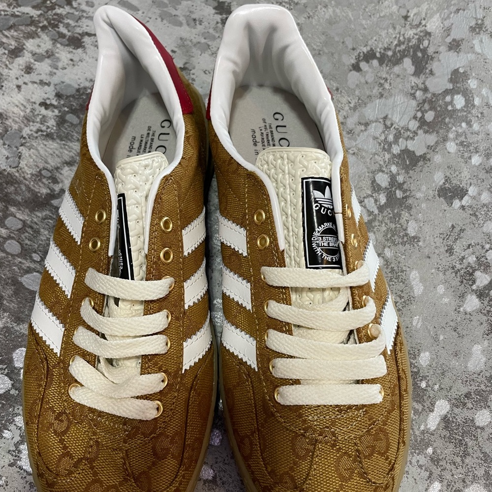 Gazelle Men’s Luxury Designer Sneakers GG Monogram Size 7 US